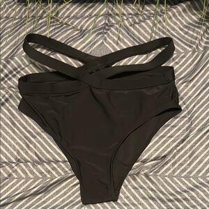 SHEIN Black Strappy Bikini Bottom